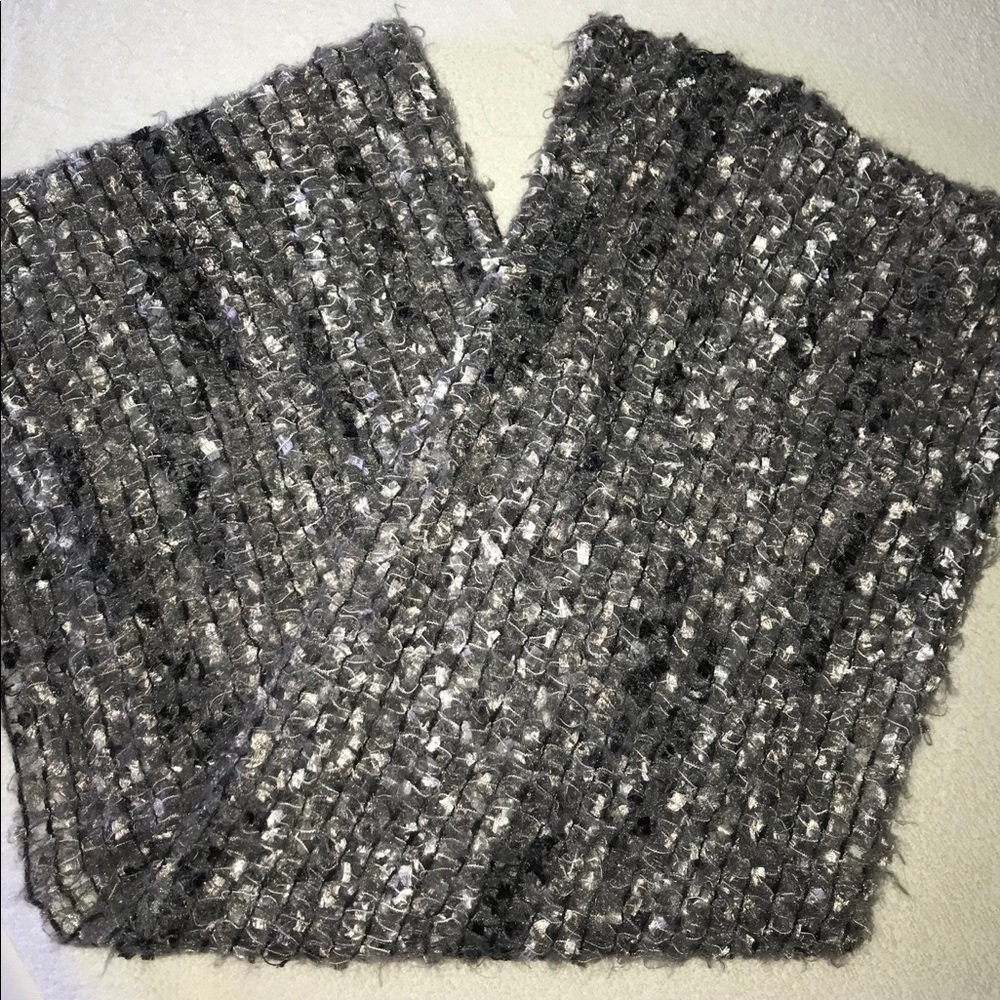 Infinity scarf